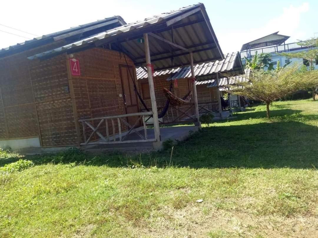 Sleepy Hut Pai Hotel Екстериор снимка